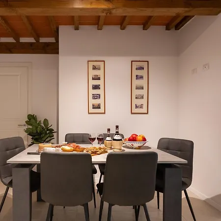 Casa Falorni - 3 Ab - Pia, Doppia, E Simonetta, Bilocale