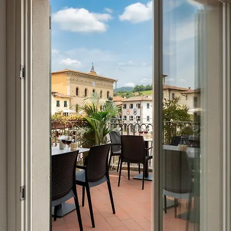Casa Falorni - 3 Ab - Pia, Doppia, E Simonetta, Bilocale *